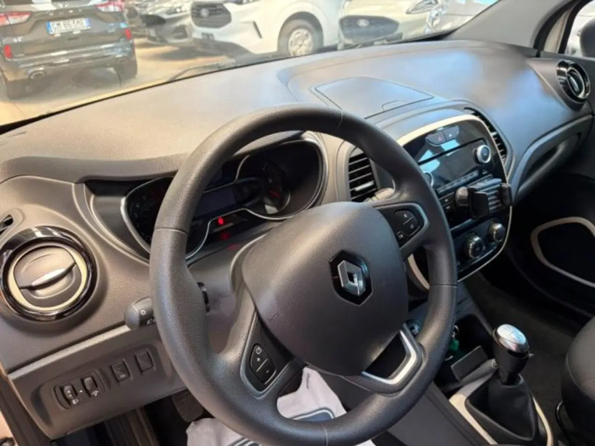 Renault Captur usata a Lodi (7)