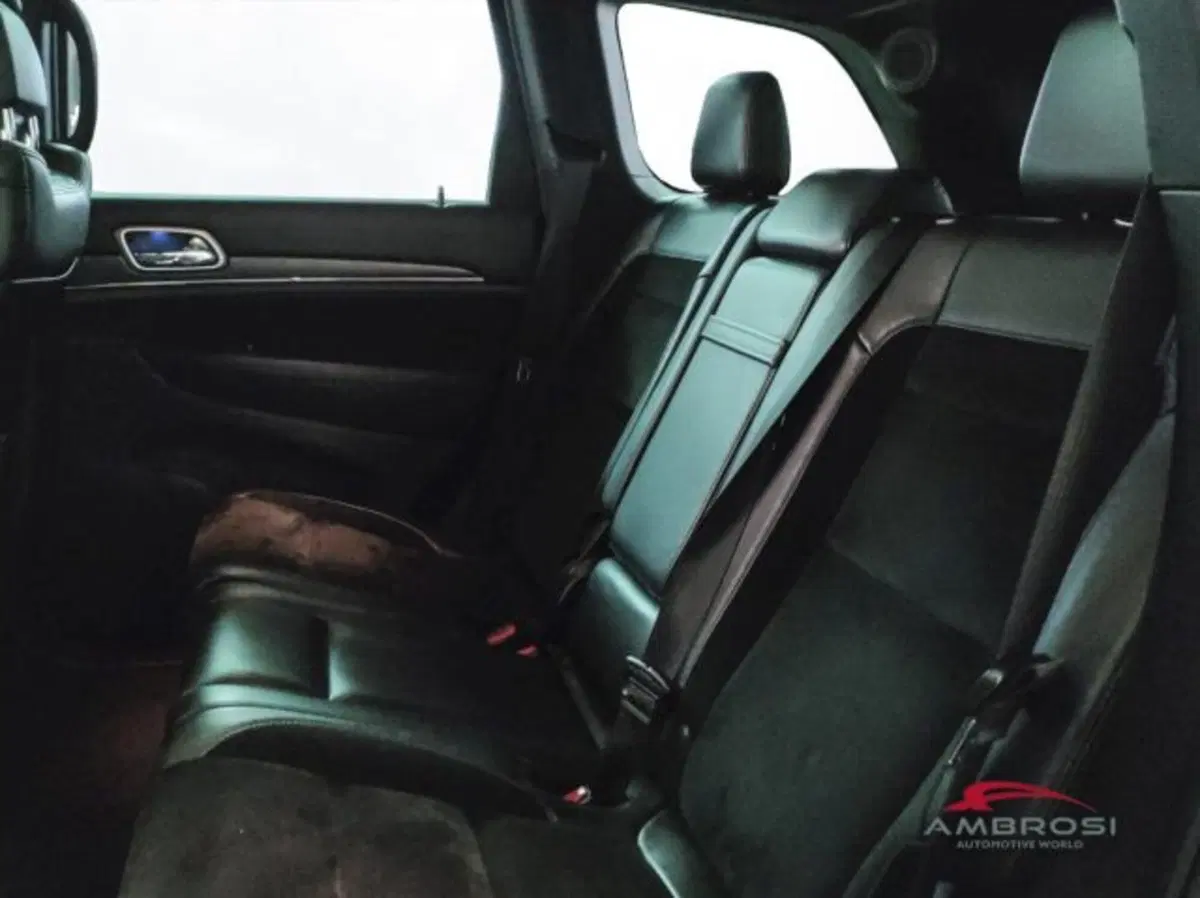 Jeep Grand Cherokee usata a Perugia (10)