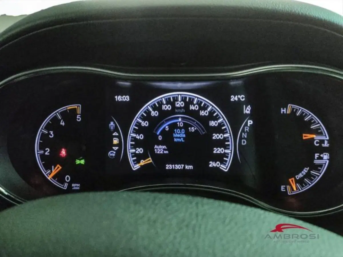 Jeep Grand Cherokee usata a Perugia (12)