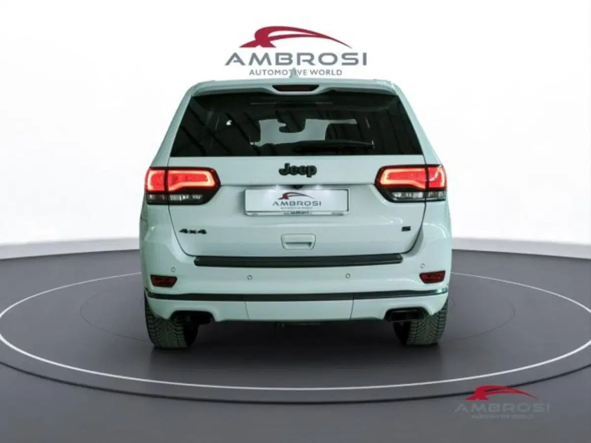 Jeep Grand Cherokee usata a Perugia (8)