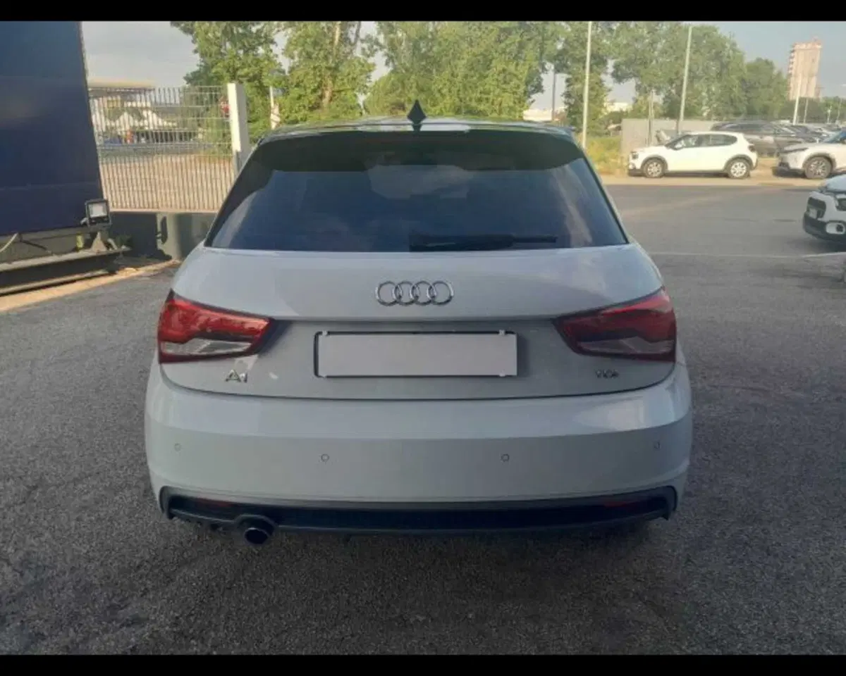 Audi A1 Sportback usata a Bologna (6)