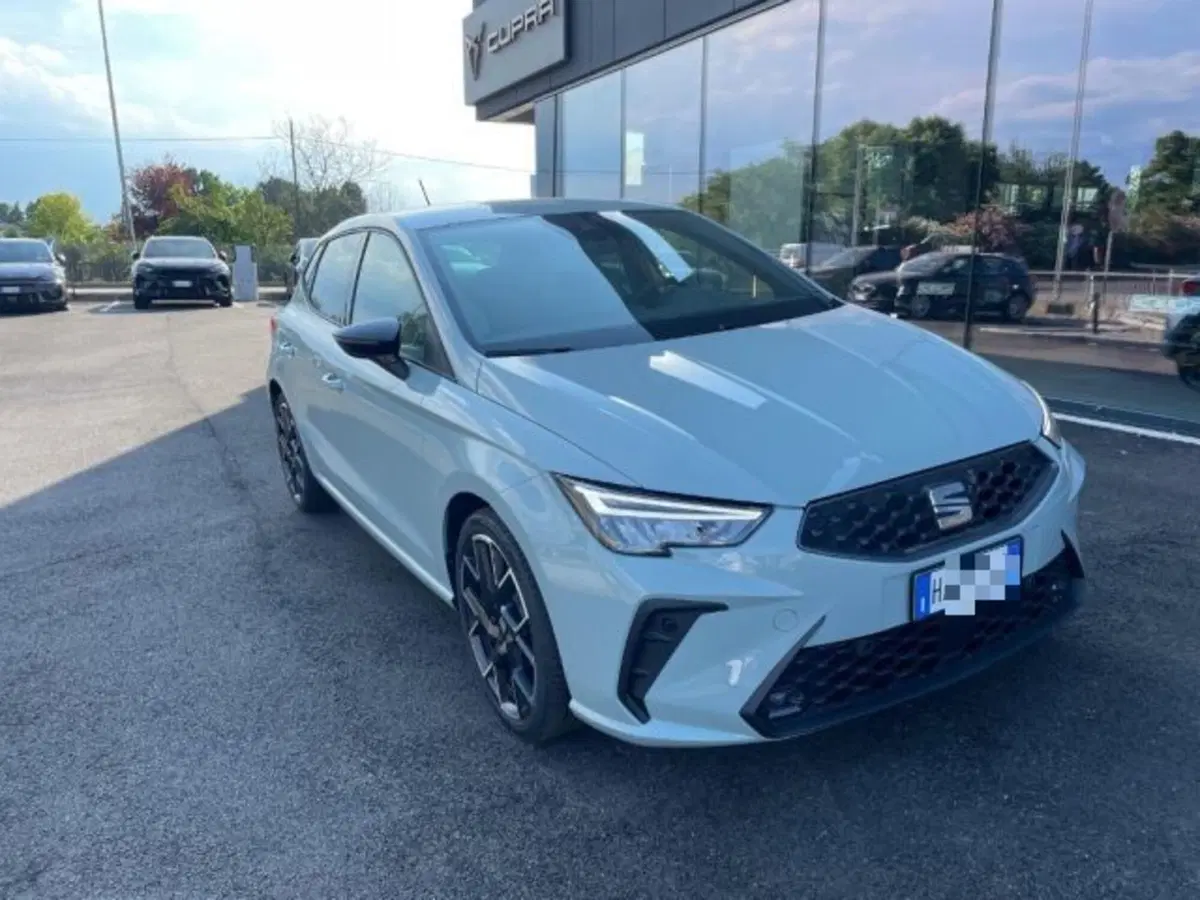 SEAT Ibiza nuova a Bologna (2)