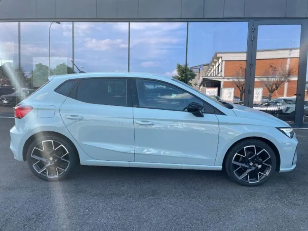 SEAT Ibiza nuova a Bologna (3)
