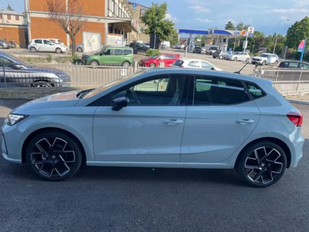 SEAT Ibiza nuova a Bologna (7)