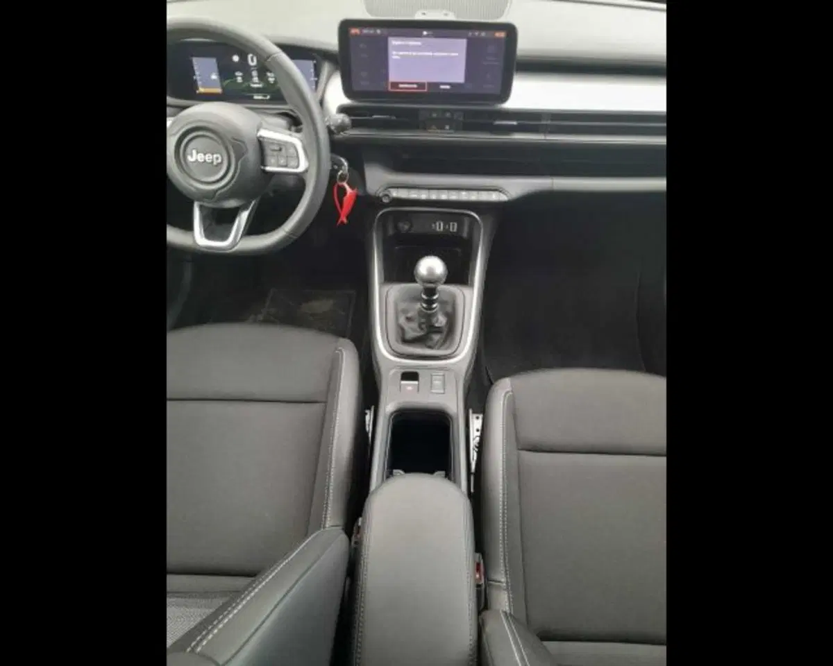 Jeep Avenger usata a Bologna (15)
