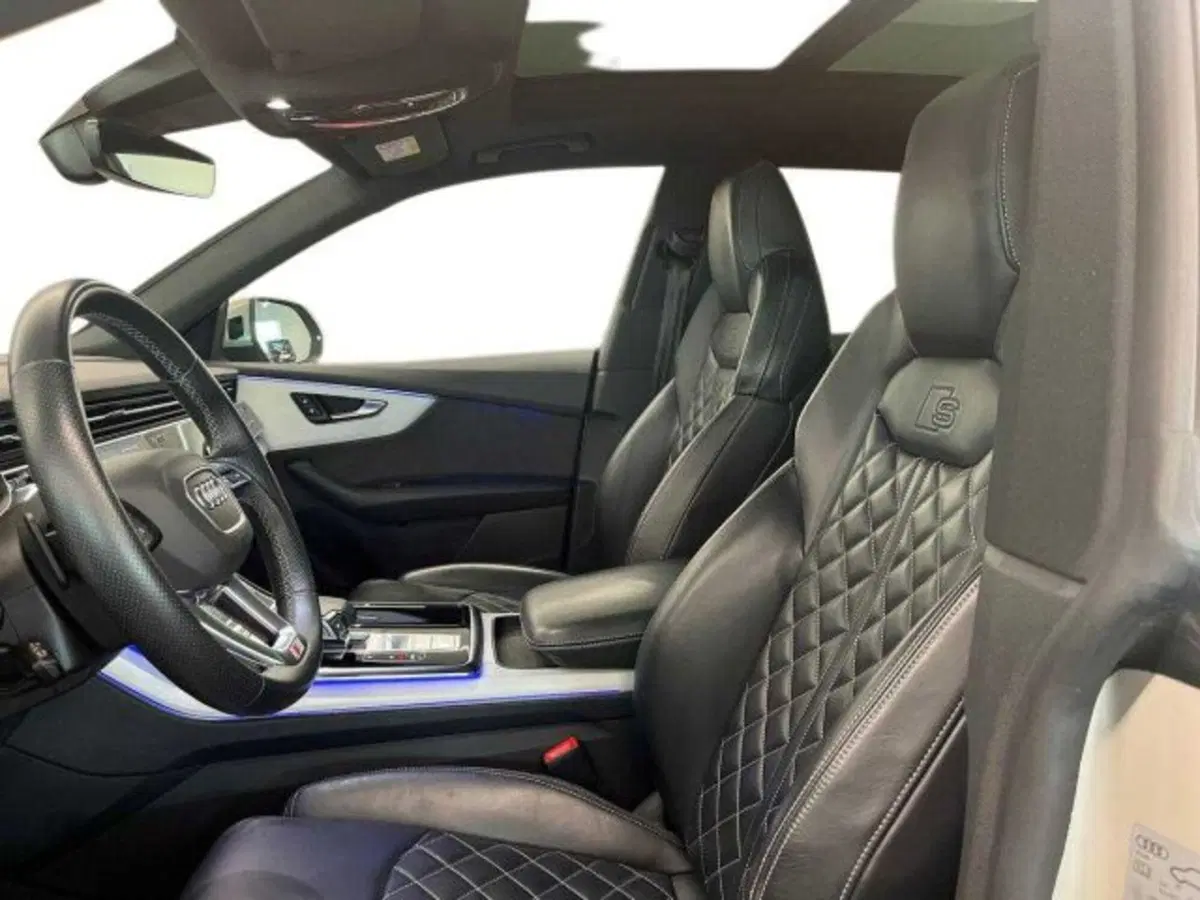 Audi Q8 usata a Bologna (12)