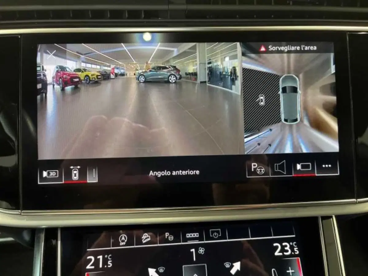 Audi Q8 usata a Bologna (16)