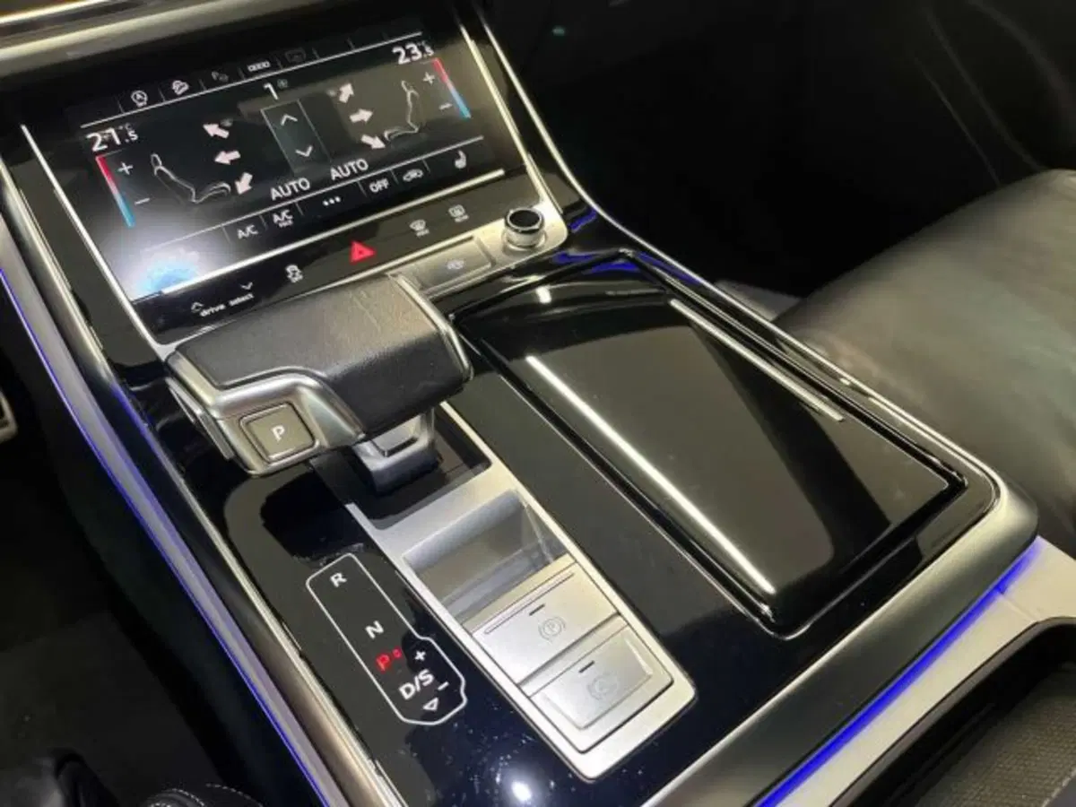 Audi Q8 usata a Bologna (19)
