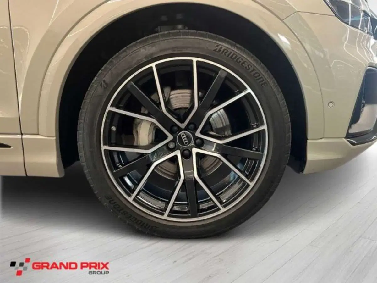 Audi Q8 usata a Bologna (6)