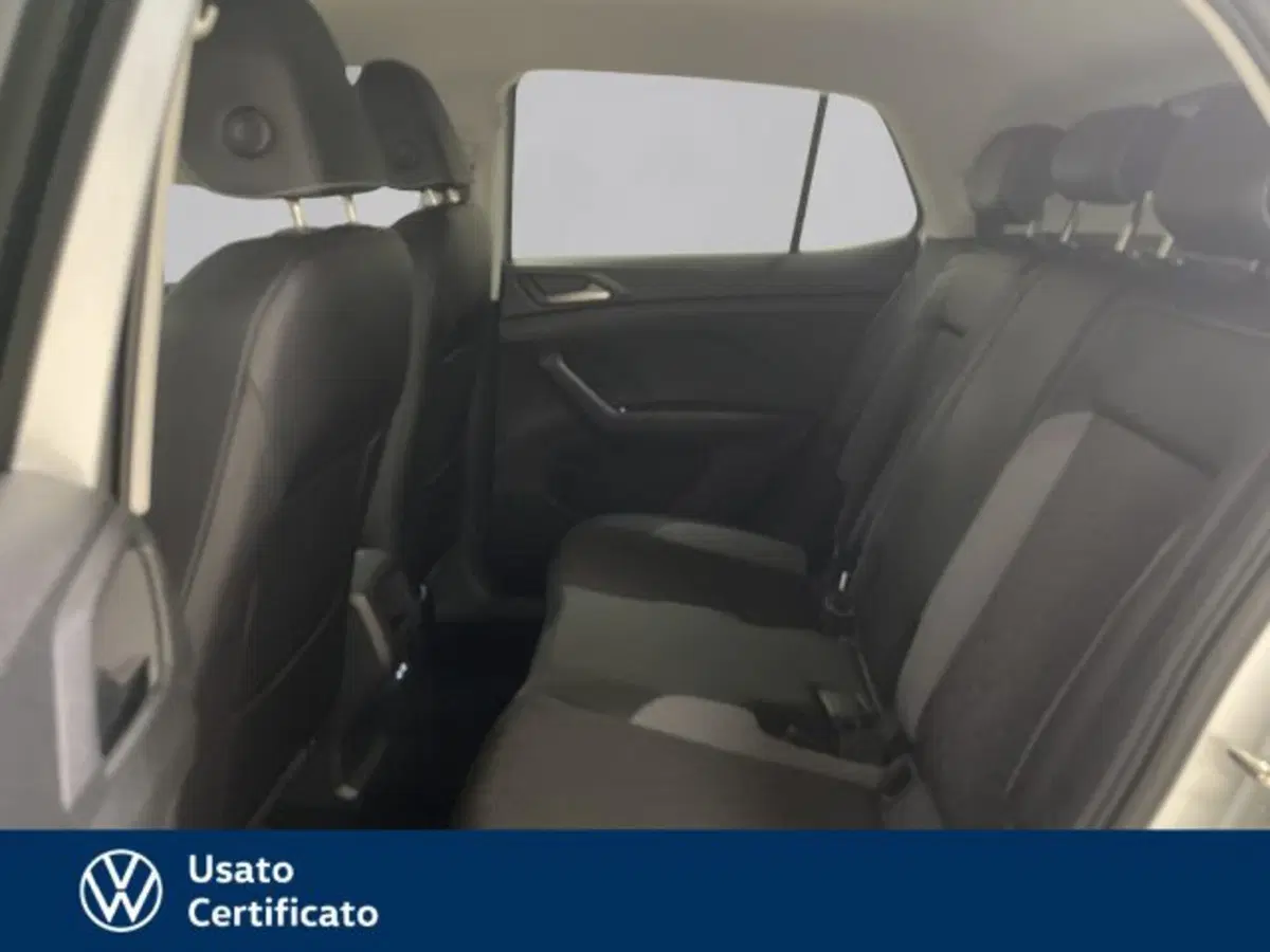Volkswagen T-Cross usata a Vicenza (14)