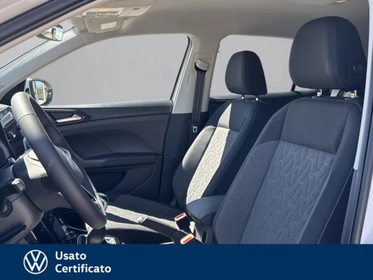Volkswagen T-Cross nuova a Vicenza (13)