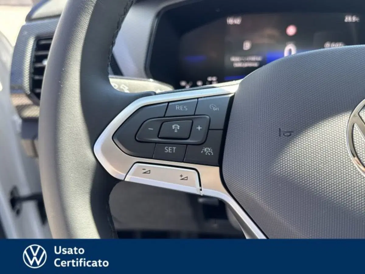 Volkswagen T-Cross nuova a Vicenza (16)