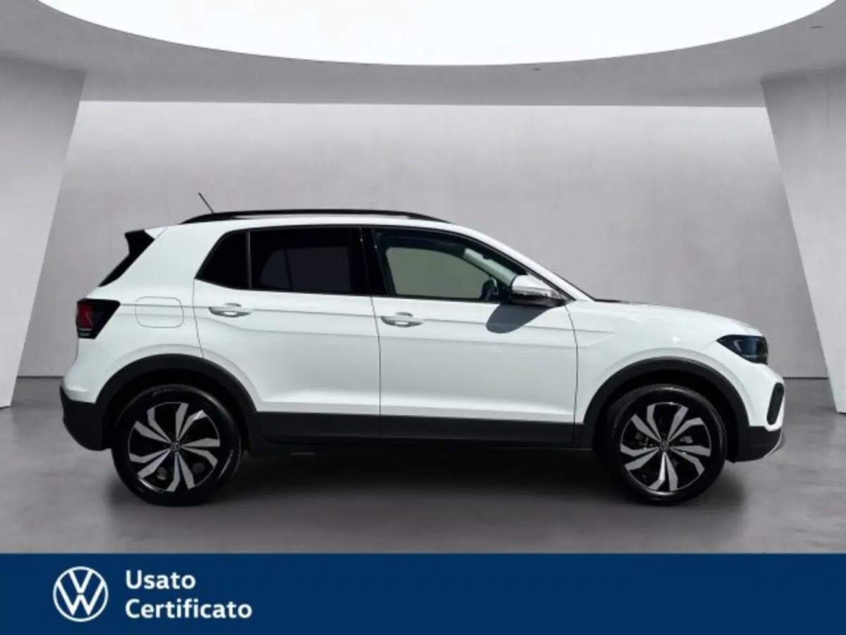 Volkswagen T-Cross nuova a Vicenza (3)