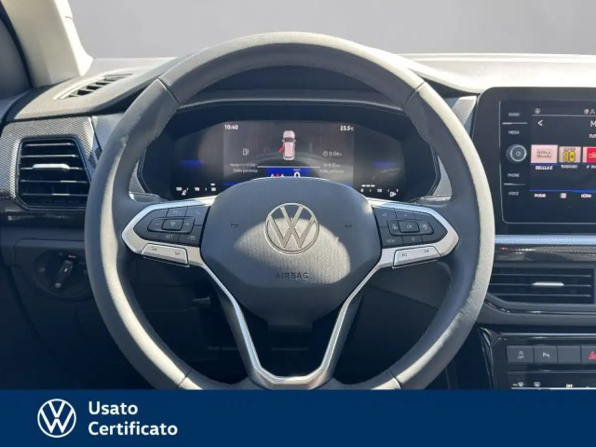 Volkswagen T-Cross nuova a Vicenza (9)