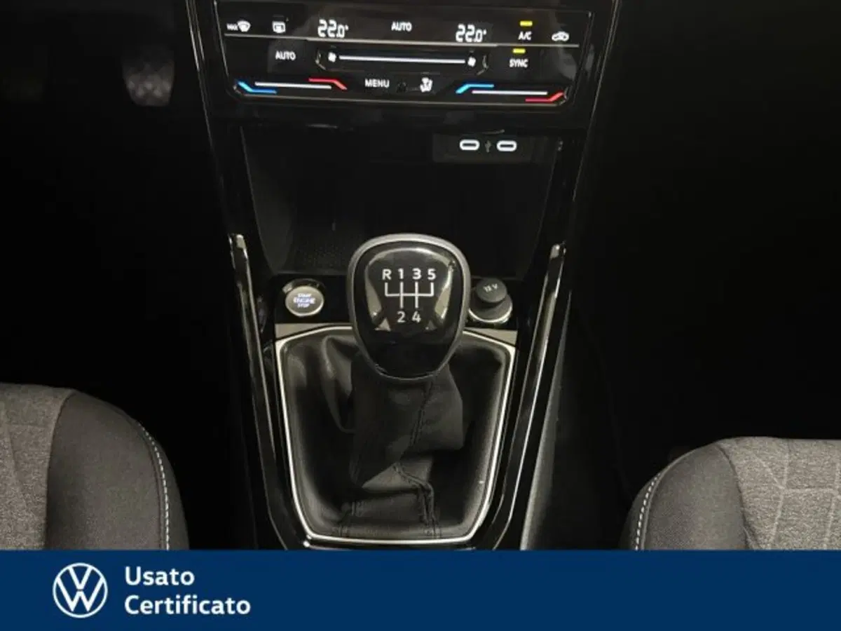 Volkswagen T-Cross nuova a Vicenza (11)
