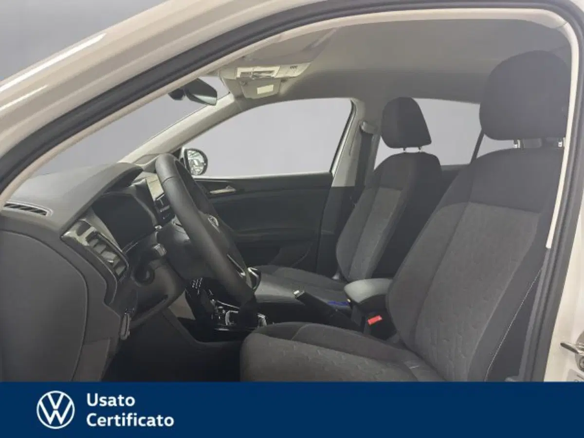 Volkswagen T-Cross nuova a Vicenza (13)