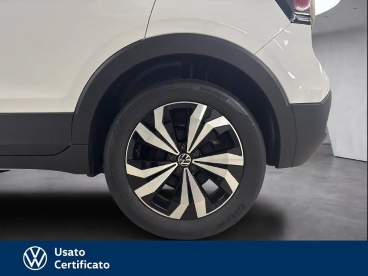 Volkswagen T-Cross nuova a Vicenza (18)