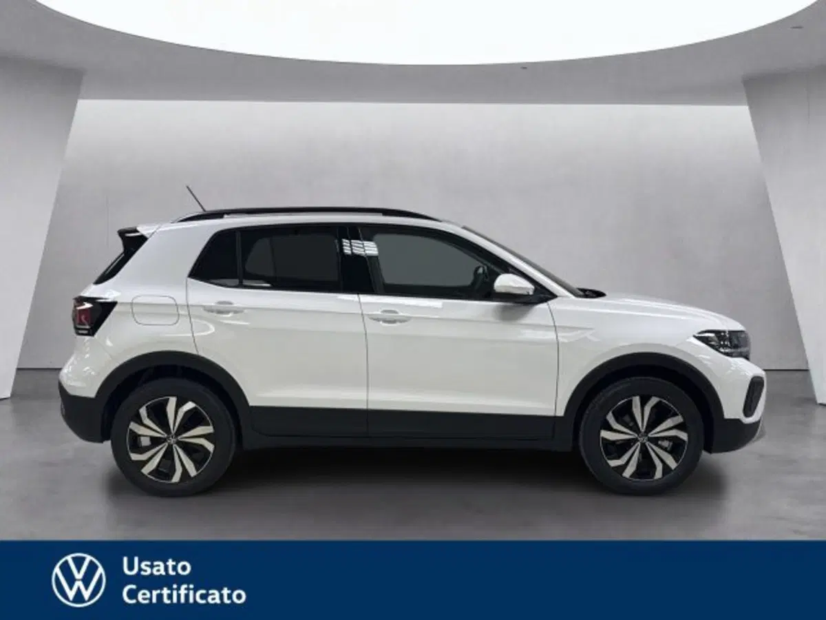Volkswagen T-Cross nuova a Vicenza (3)