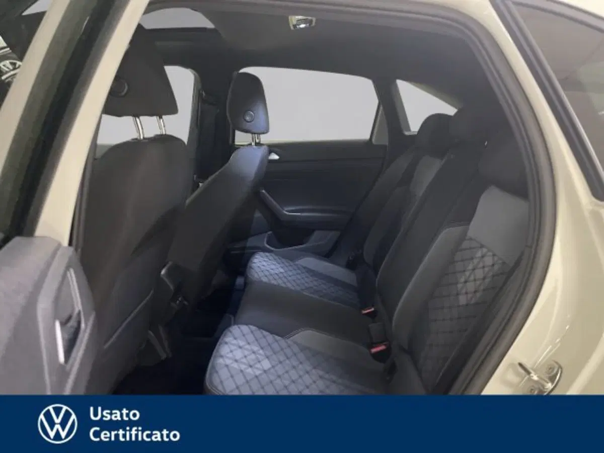 Volkswagen Taigo usata a Vicenza (12)