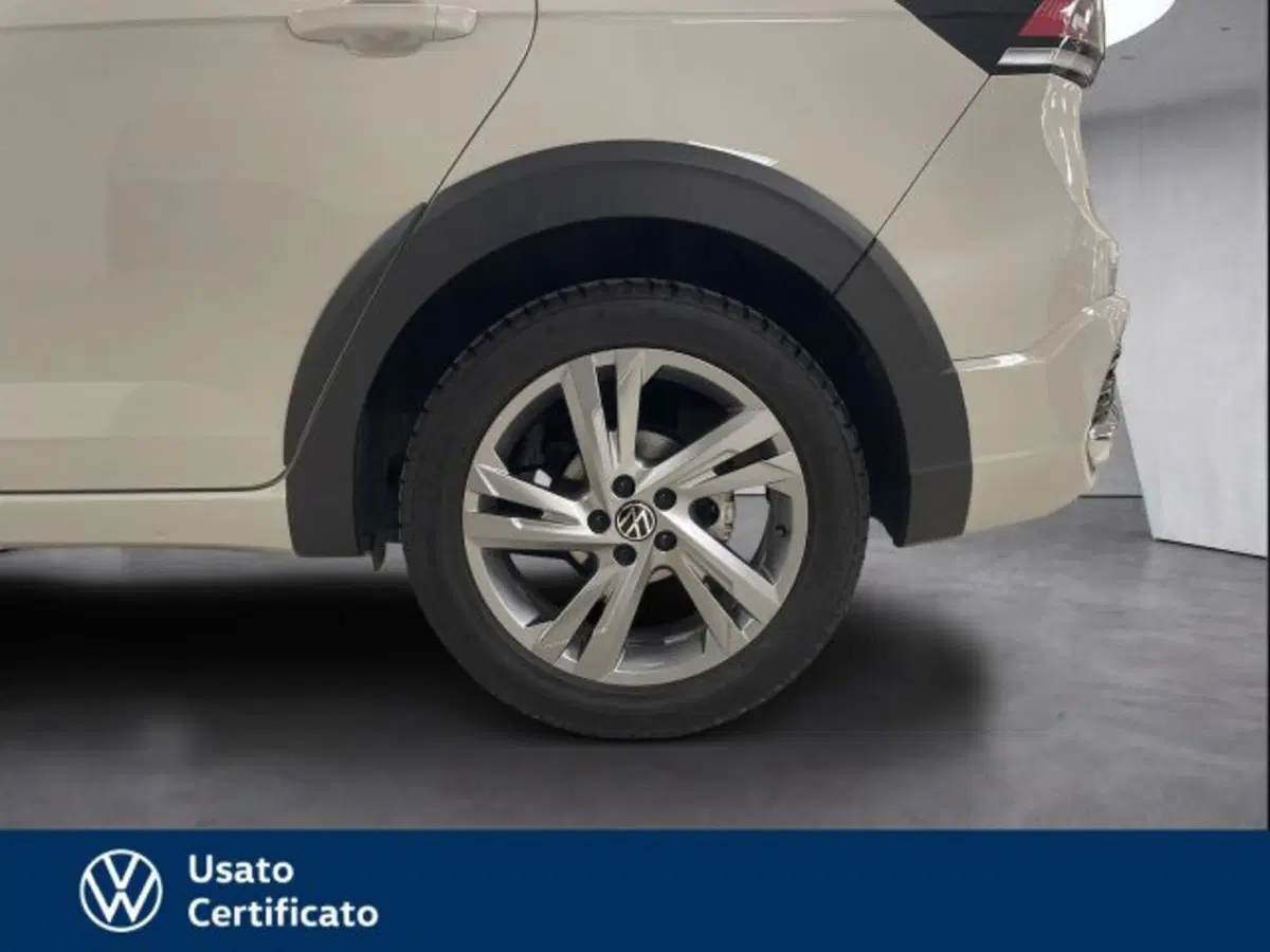 Volkswagen Taigo usata a Vicenza (18)