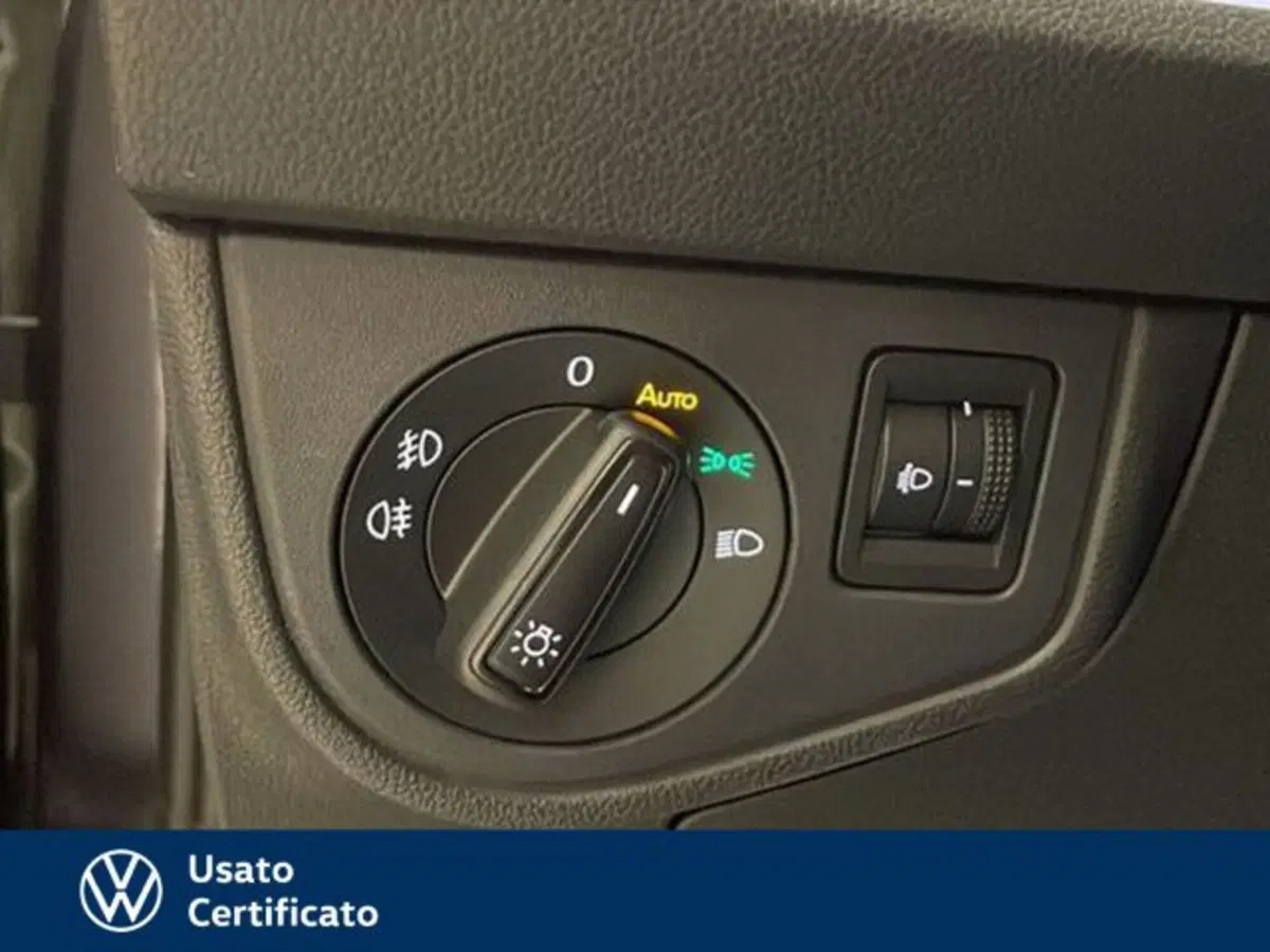 Volkswagen Taigo usata a Vicenza (17)