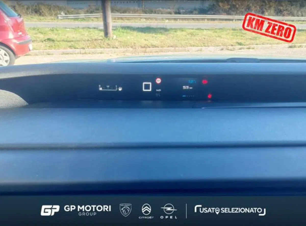 Citroen C3 Aircross nuova a Caserta (9)