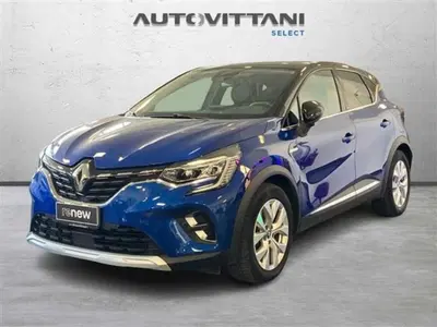 Renault Captur Plug-in Hybrid E-Tech 160 CV Intens del 2021 usata a Como