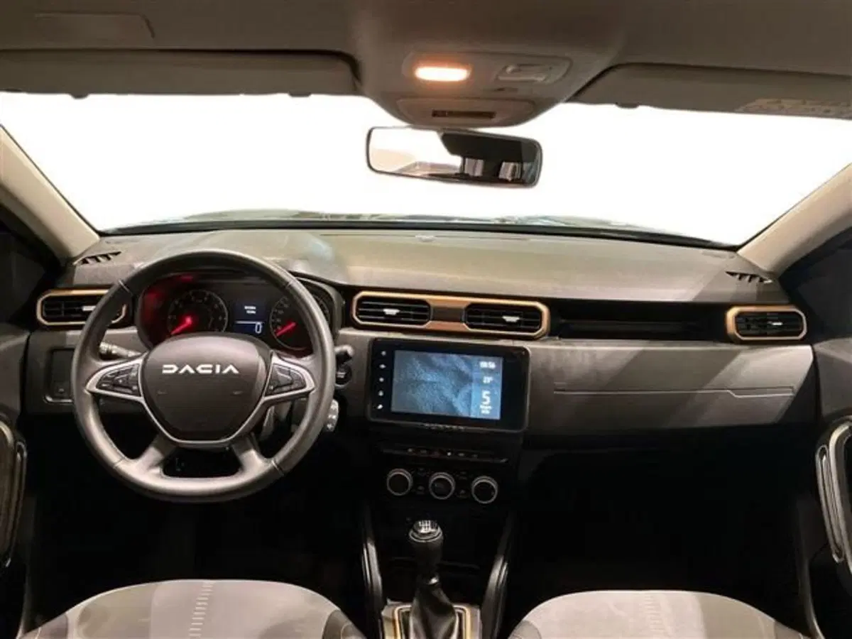 Dacia Duster usata a Como (9)