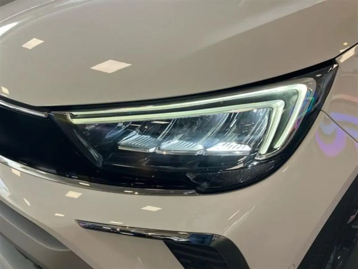 Opel Crossland usata a Como (6)