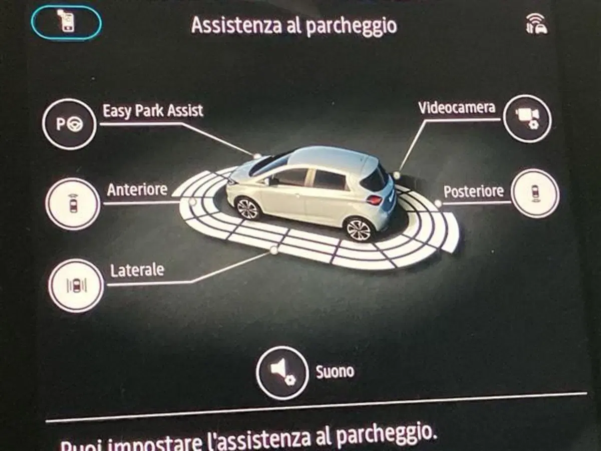 Renault Zoe usata a Como (17)