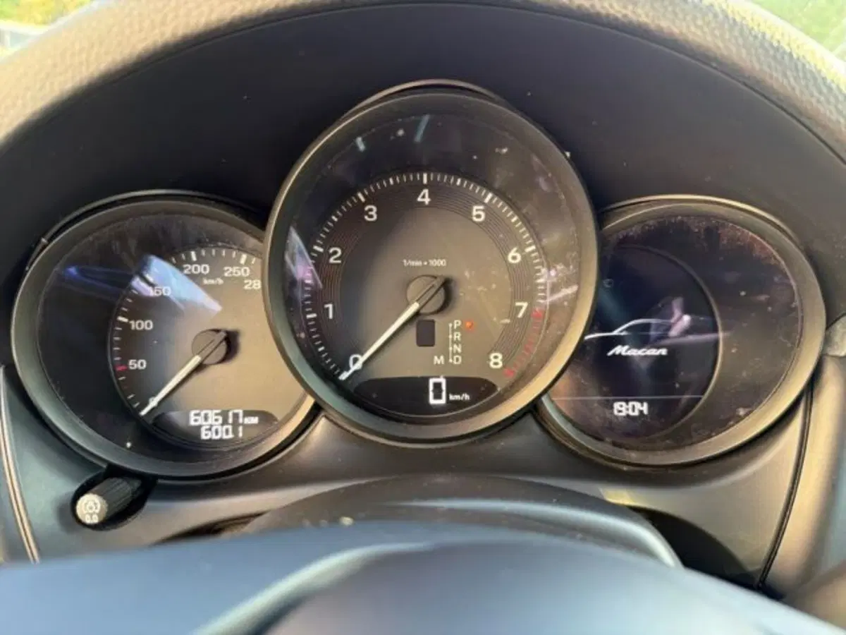 Porsche Macan usata a Lecce (13)