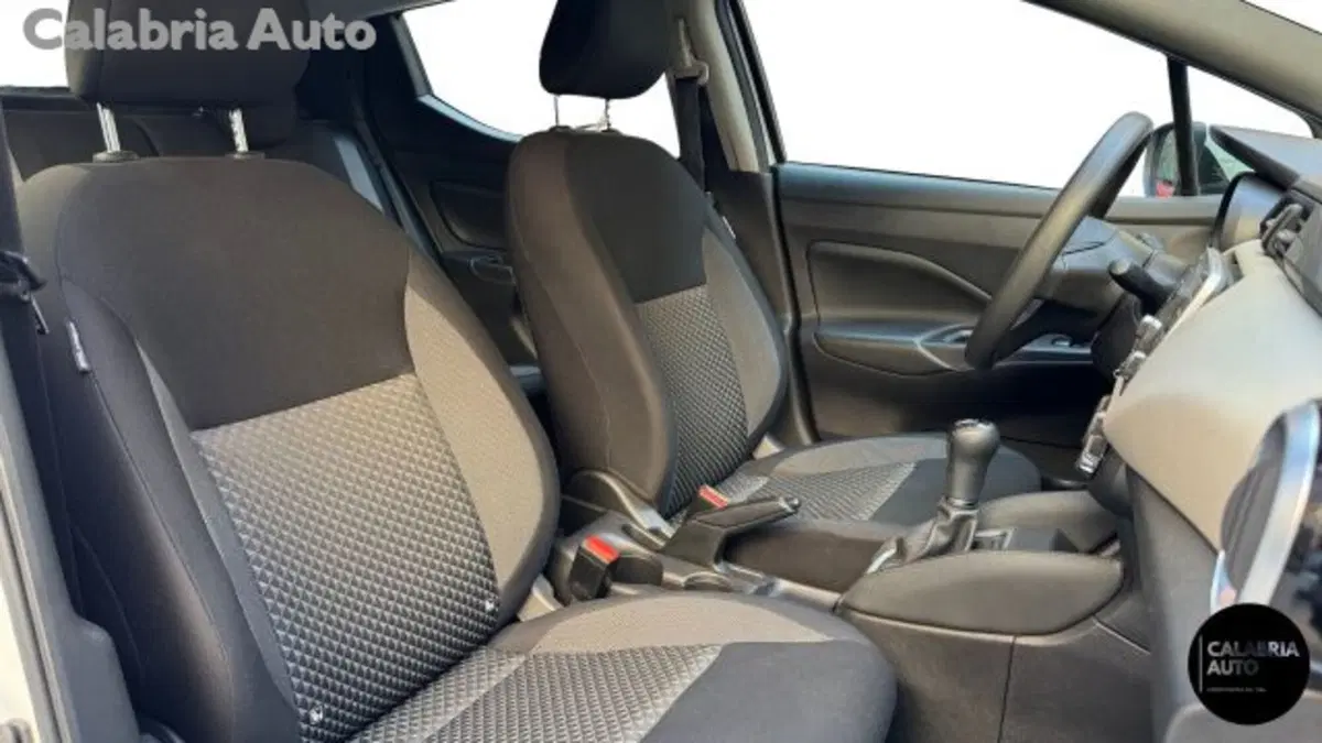 Nissan Micra usata a Reggio Calabria (11)