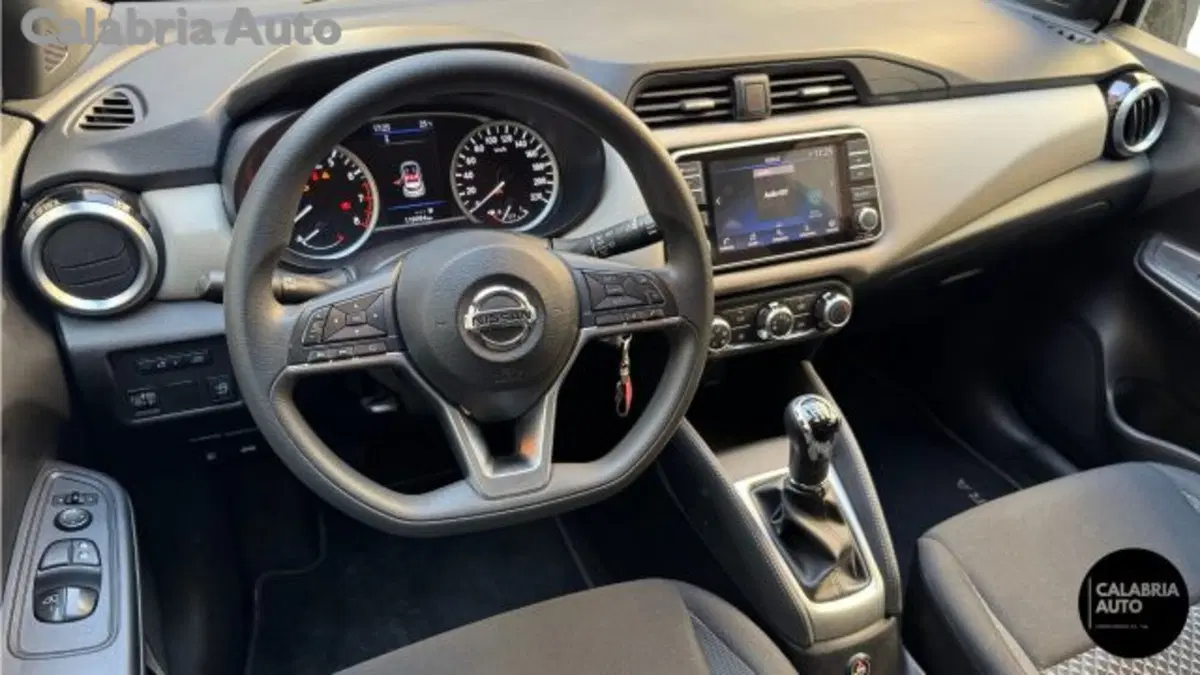 Nissan Micra usata a Reggio Calabria (7)