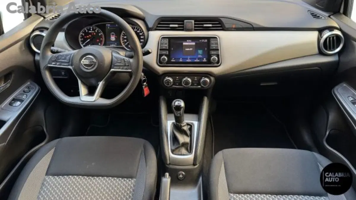 Nissan Micra usata a Reggio Calabria (8)