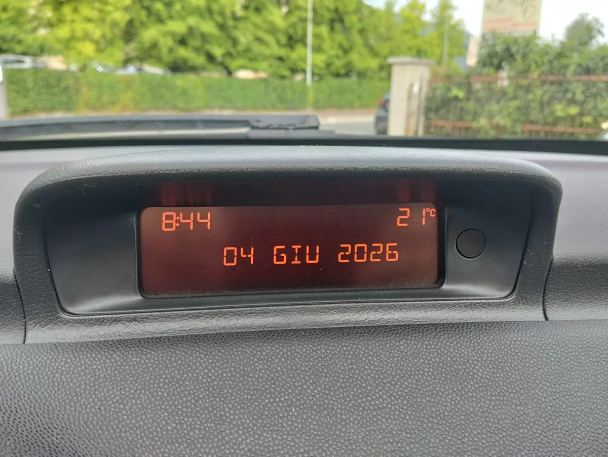 Peugeot 307 usata a Asti (10)