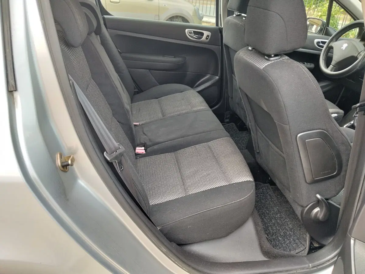 Peugeot 307 usata a Asti (17)