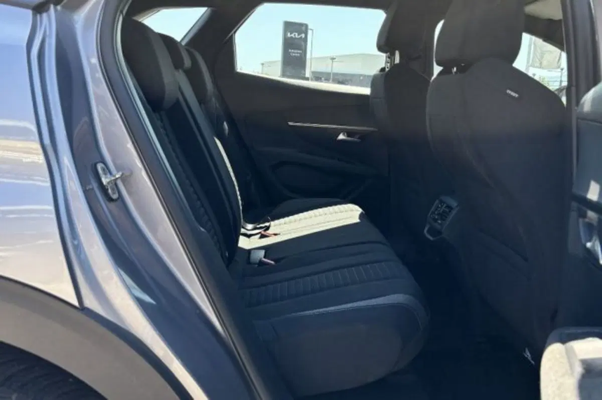 Peugeot 3008 usata a Latina (10)