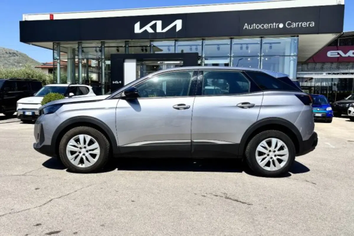 Peugeot 3008 usata a Latina (4)