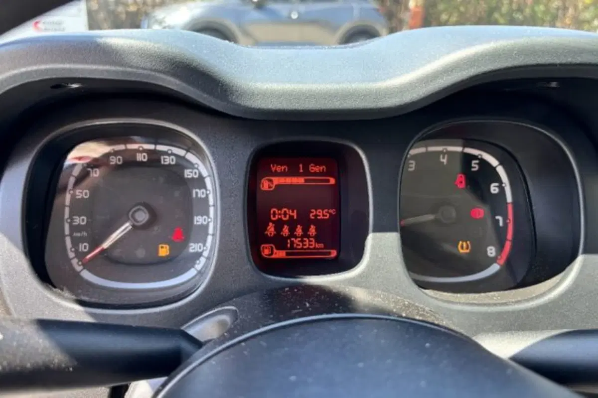 Fiat Panda usata a Latina (13)