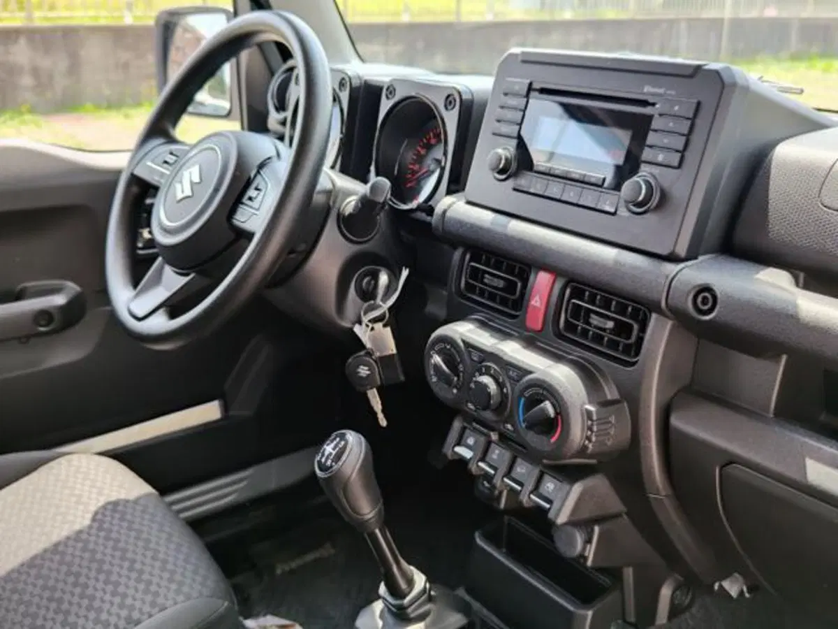 Suzuki Jimny usata a Varese (10)