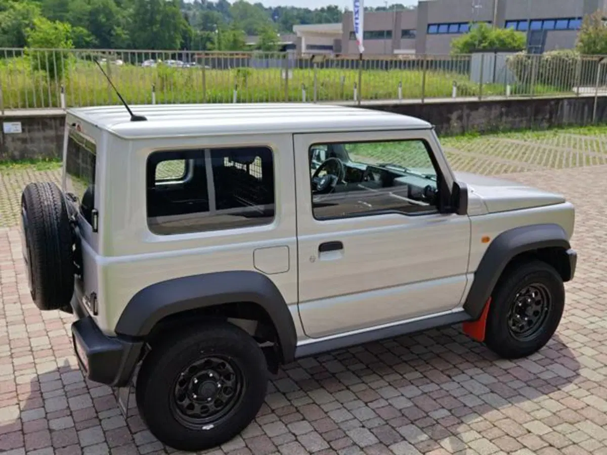 Suzuki Jimny usata a Varese (6)