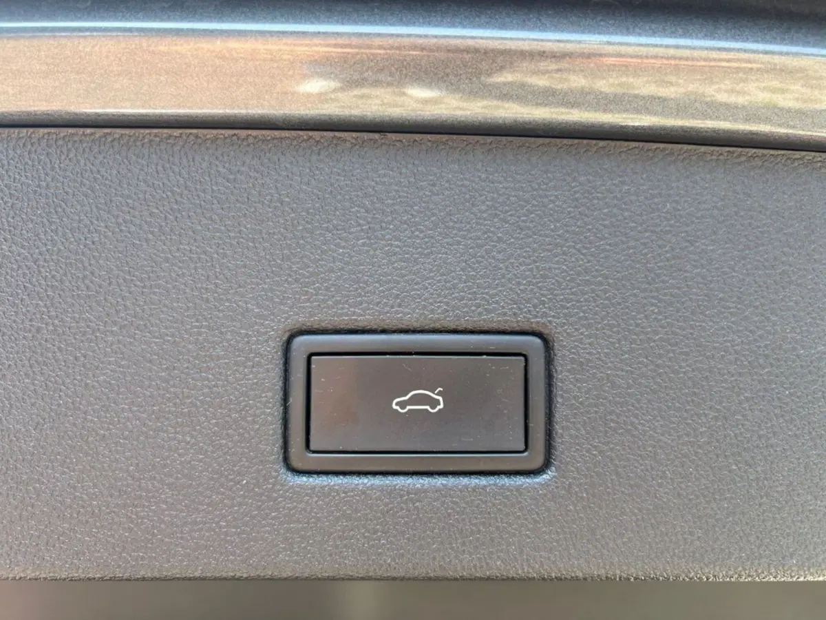 Volkswagen T-Roc usata a Verona (14)