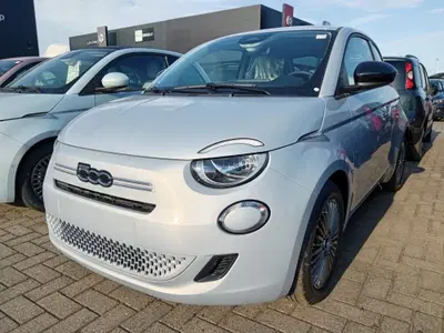 Fiat 500 1.0 Hybrid Club nuova a Alessandria
