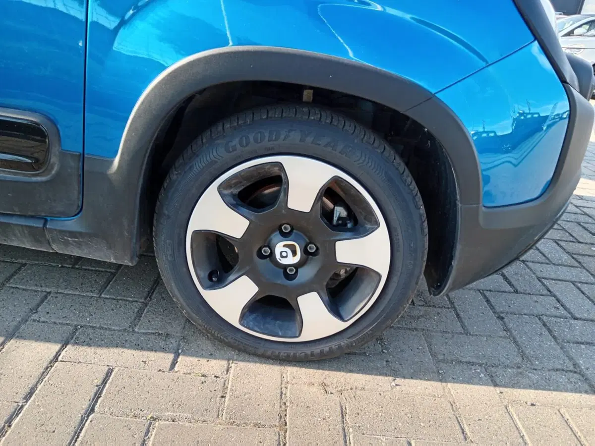 Fiat Panda Cross nuova a Alessandria (5)