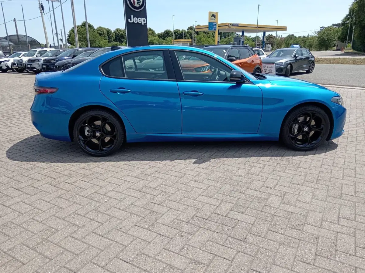 Alfa Romeo Giulia usata a Alessandria (4)