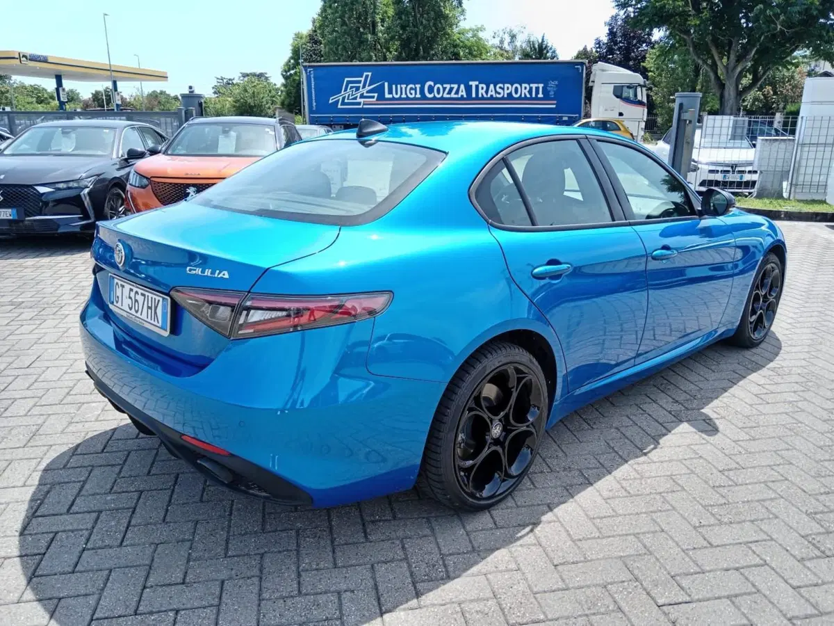 Alfa Romeo Giulia usata a Alessandria (5)