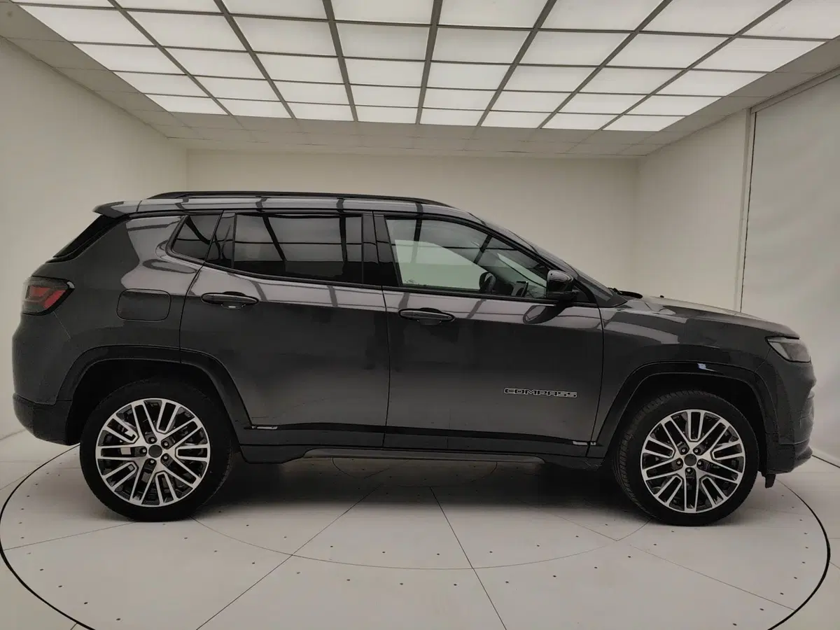 Jeep Compass usata a Como (20)