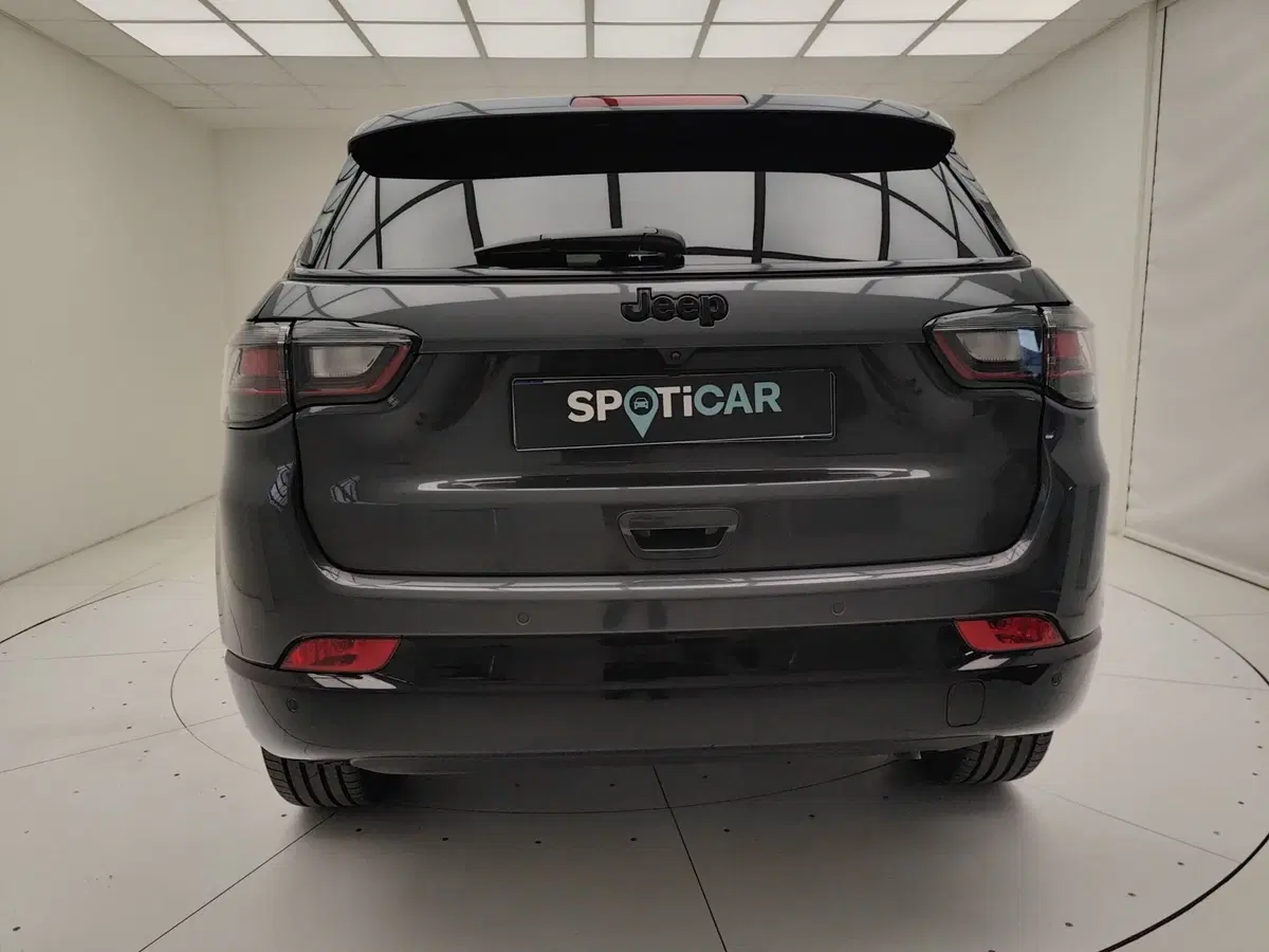 Jeep Compass usata a Como (5)