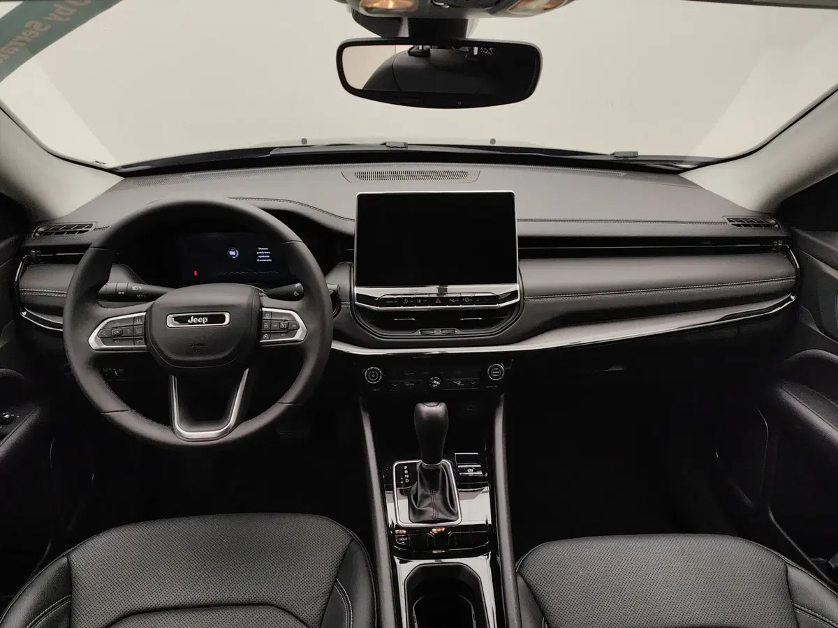 Jeep Compass usata a Como (7)