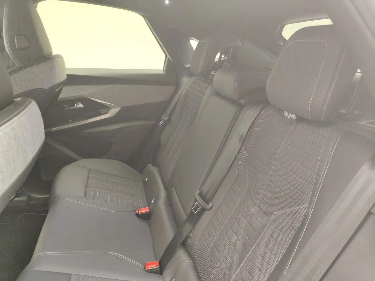 Peugeot 3008 usata a Como (13)
